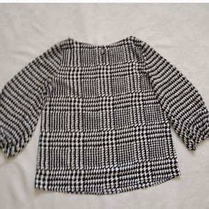 Talbots gingham houndstooth black white balloon sleeve top